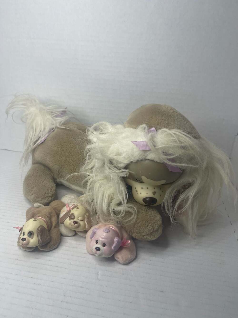 Vintage 1991 Hasbro Puppy Surprise Plush Mom with 3 Puppies See Details